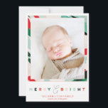 Carte photo de vacances de cadre lumineux<br><div class="desc">Cette carte de Noël festive de 5" x 7" est dotée d'une bordure moderne et peinte pour encadrer votre photo. L'arrière-plan comprend un motif rayé coloré,  ou vous pouvez ajouter un message personnel ou des photos supplémentaires.</div>