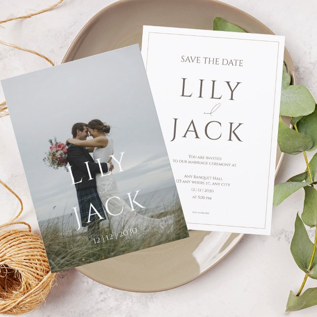 Carte photo élégante avec typographie moderne (1)