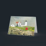 Carte Pittoresque Nubble Lighthouse Joyeux Anniversaire<br><div class="desc">POUR LUI OU SON JOLI ANNIVERSAIRE AVEC LA CÉLÈBRE LUMIÈRE NUBBLE EN MAINE</div>