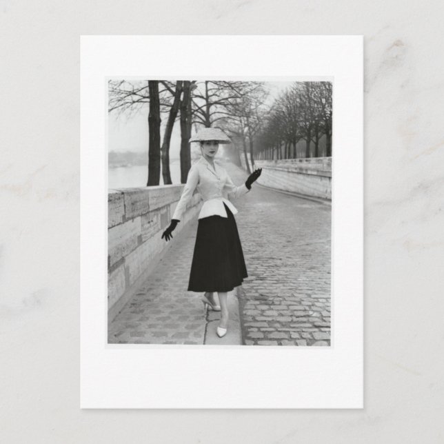 Carte Postale 1950s fashion postcard (Devant)