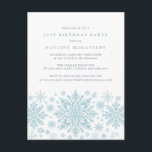 CARTE POSTALE 21e anniversaire Blue Snowflake Invi<br><div class="desc">Des flocons de neige bleu très élégants créent une jolie bordure le long du fond de cette invitation à l'anniversaire adulte. Moderne et minimaliste,  le design est ouvert et aéré. L'esthétique contemporaine plaira à tous les âges.</div>