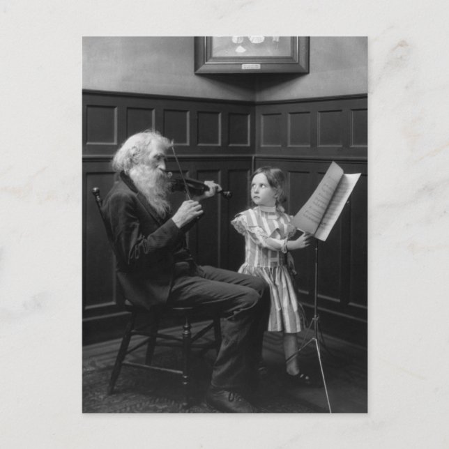 Carte Postale A Page Turner, début des années 1900 (Devant)