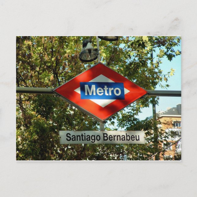 Carte Postale Acceso al metro en Santiago Bernabeu, Madrid (Devant)