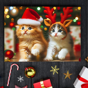 Carte Postale Adorables chatons avec le Père Noël et des chapeau