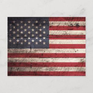 Carte Postale American Flag on old Wood Grain