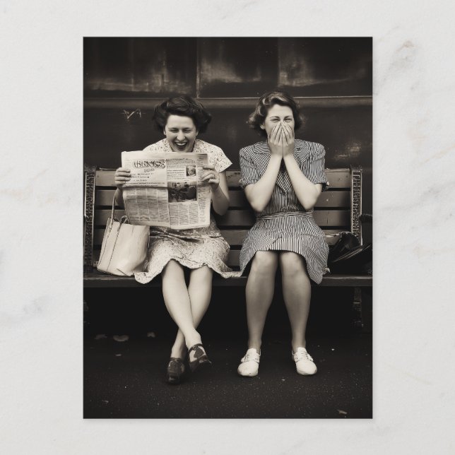 Carte Postale Amis vintage riant ensemble (Devant)