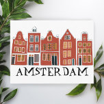 Carte Postale Amsterdam Holland Canal Maisons Voyage Coloré<br><div class="desc">Envoyez un message avec cette douce carte postale d'art motif à Amsterdam.Vous pouvez le customiser et le modifier ou ajouter du texte. Ajoutez votre propre texte à l'arrière. Consultez ma boutique pour plus de couleurs et de motifs ! Et plus d'articles assortis comme des totes, des autocollants, des magnets, des...</div>