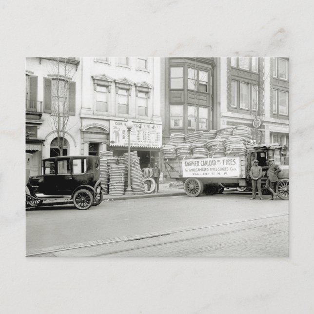 Carte Postale Ancien magasin de pneus, années 1920 (Devant)