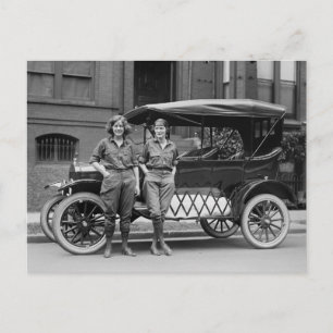 Carte Postale Antique Car Girls, années 1920