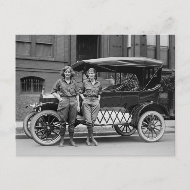 Carte Postale Antique Car Girls, années 20 (Devant)