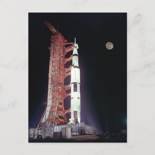 Carte Postale Apollo 11 Saturn V Rocket (Devant)