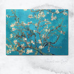 Carte Postale Aramande en fleurs Vincent van Gogh<br><div class="desc">Carte postale d'art avec l'amandier en fleurs de Vincent van Gogh (1890),  un tableau à l'huile de la période post-impressionniste. Belle floraison printanière contre un ciel bleu vif.</div>