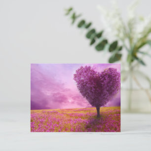 Carte postale - Arbre en forme de cœur en fleurs d
