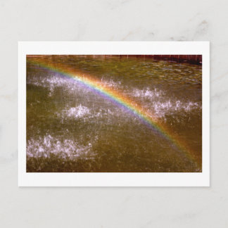 Carte postale arc-en-ciel de fontaine