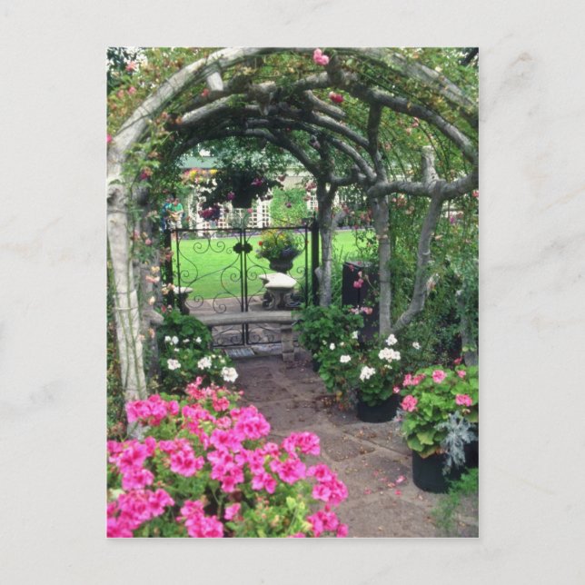 Carte Postale Arc rouge et fleurs, Victoria (Colombie-Britanniqu (Devant)