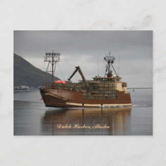 Carte Postale Arctic Lady, Bateau de crabe à Dutch Harbour, Alas
