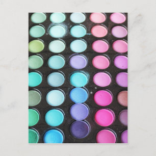 Carte Postale Artiste de maquillage couleur féminine
