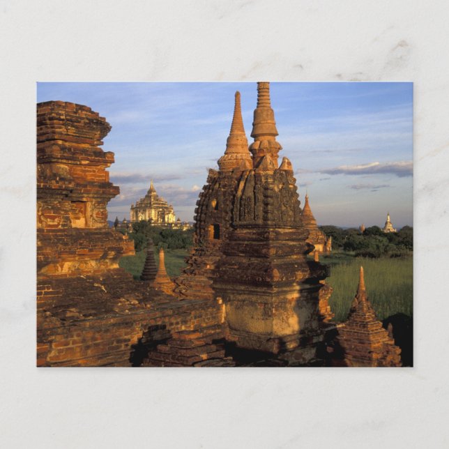 Carte Postale Asia, Myanmar, Bagan. Ancient temples and (Devant)