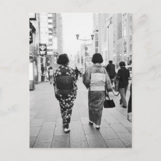 Carte Postale Asie, Japon, Tokyo. Geishas sur le Ginza.