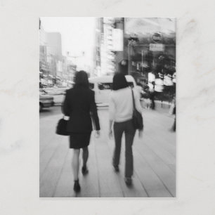 Carte Postale Asie, Japon, Tokyo. Jeunes femmes sur le Ginza.