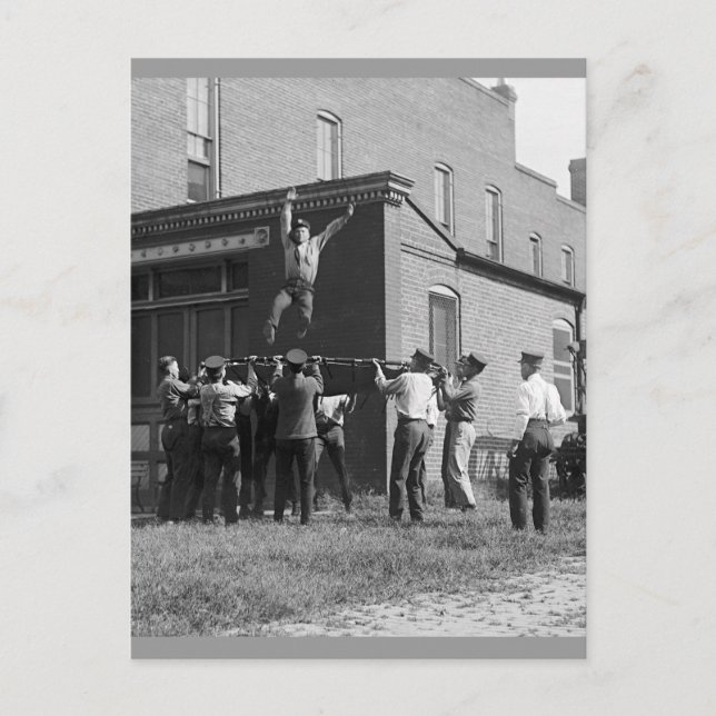 Carte Postale Attrapez-moi si vous le pouvez : 1920 (Devant)