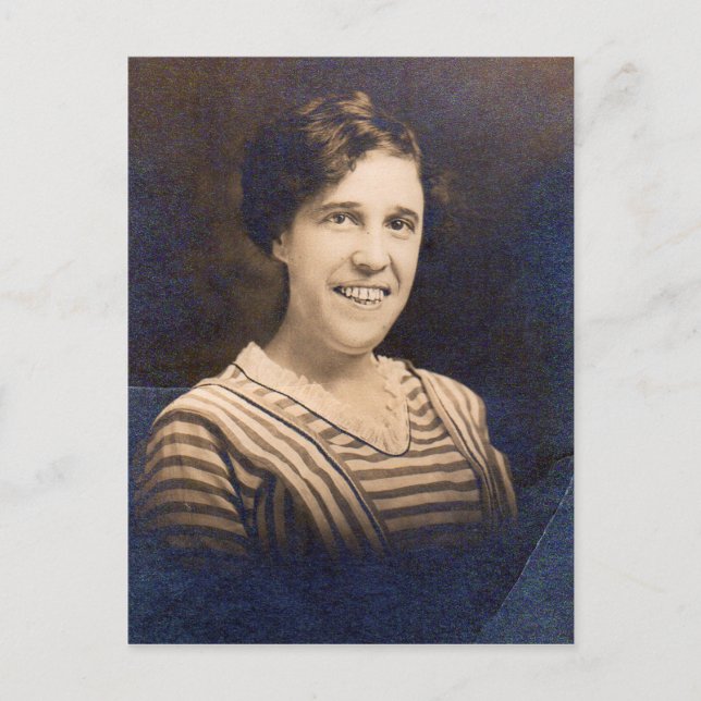 Carte Postale Au moins son mari l'aimait RPPC (Devant)