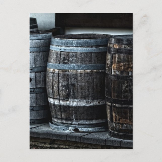 Carte Postale Barils à whisky rustique (Devant)