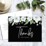 Carte Postale Bat Mitzvah Noir Argent Écriture Florale Remerciem<br><div class="desc">Assurez-vous que votre Bat Mitzvah favorite montre son appréciation à tous ceux qui ont soutenu son événement marquant ! Envoyez cette carte postale de remerciement personnalisée et sophistiquée ! Une fleur de watercolor blanche et dorée scintillante chic et époustouflante avec une typographie de script à faux feuille d'or et des...</div>