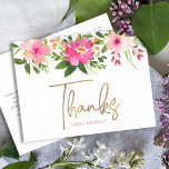 Carte Postale Bat mitzvah rose Floral Merci de script or<br><div class="desc">Assurez-vous que votre Bat mitzvah préféré exprime sa reconnaissance à tous ceux qui ont soutenu son événement marquant! Envoyez cette carte postale sophistiquée et personnalisée ! Une aquarelle florale chic, étonnante, rose et pêche, avec typographie de scénario de feuille d'or et rose sans serif moderne et poussiéreux type superpose un...</div>
