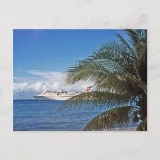 Carte Postale Bateau de croisière carnavalesque amarré à Grand C