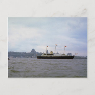 Carte Postale Bateau royal "Britannia" sur le fleuve Saint-Laure