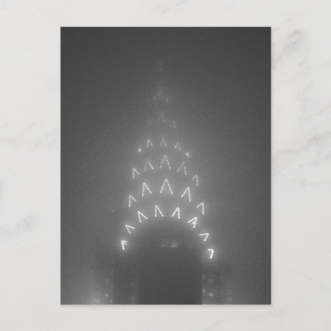 Carte Postale Bâtiment Chrysler dans le brouillard (Devant)