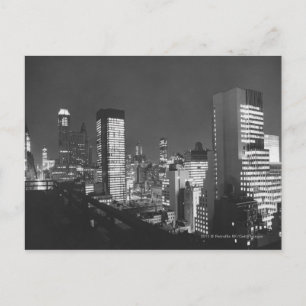 Carte Postale Bâtiments de ville la nuit B&W, vue élevée