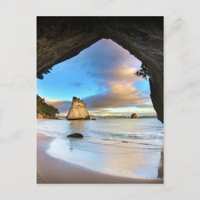 Carte Postale Beautiful Ocean Rock Arch Formation on Beach (Devant)