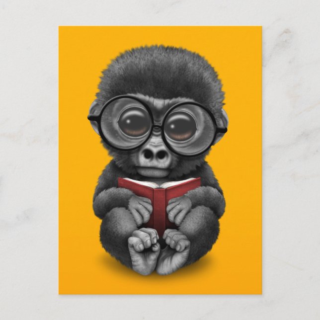Carte Postale Bébé mignon Gorilla Lire un livre sur Jaune (Devant)