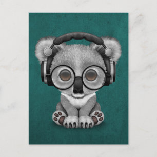 Carte Postale Bébé mignon Koala Ours Dj Portant un casque bleu