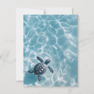 Carte Postale Bébé tortue de mer dans l'eau claire
