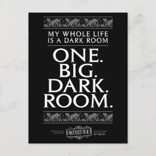Carte Postale Beetlejuice My Whole Life Is A Dark Room