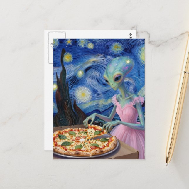 Carte Postale bel alien dans une robe rose mange une pizza (Devant/Arrière en situation)