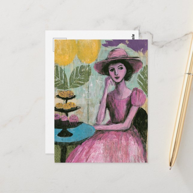 Carte Postale Belle Femme à la Table des Cupcakes (Devant/Arrière en situation)