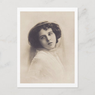 Carte Postale Belle femme romantique Vintage