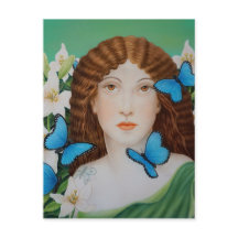 Belle femme visage avec papillon et fleurs