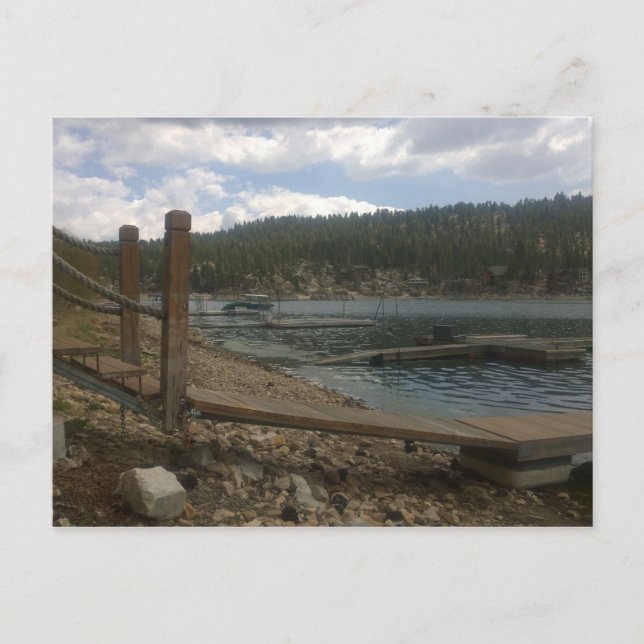 Carte Postale Belle journée sur le Lake Dock (Devant)
