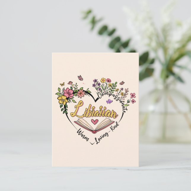 Carte Postale Bibliothécaire compatissante - Floral Heart Design (Debout devant)