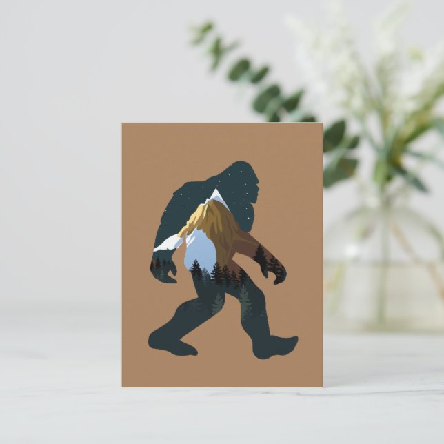 Carte Postale Bigfoot de la forêt nocturne (Debout devant)
