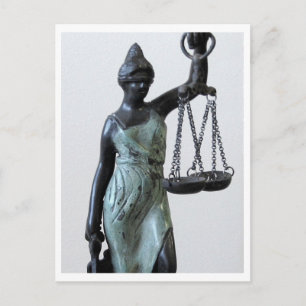 Carte Postale Blind lady of Justice statue
