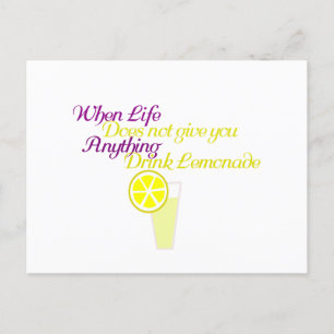 Carte Postale Boire de la limonade