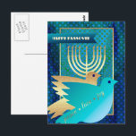 Carte Postale Bonne Pâque. Les colombes de la paix et Menorah<br><div class="desc">Bonne Pâque. Peace Doves et Menorah avec feuille d'or embellit Carte postale. Cartes et cadeaux correspondants disponibles dans la catégorie Jours fériés de notre magasin.</div>