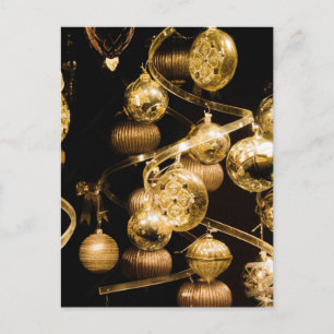 Carte Postale Boules dorées et motif spirale