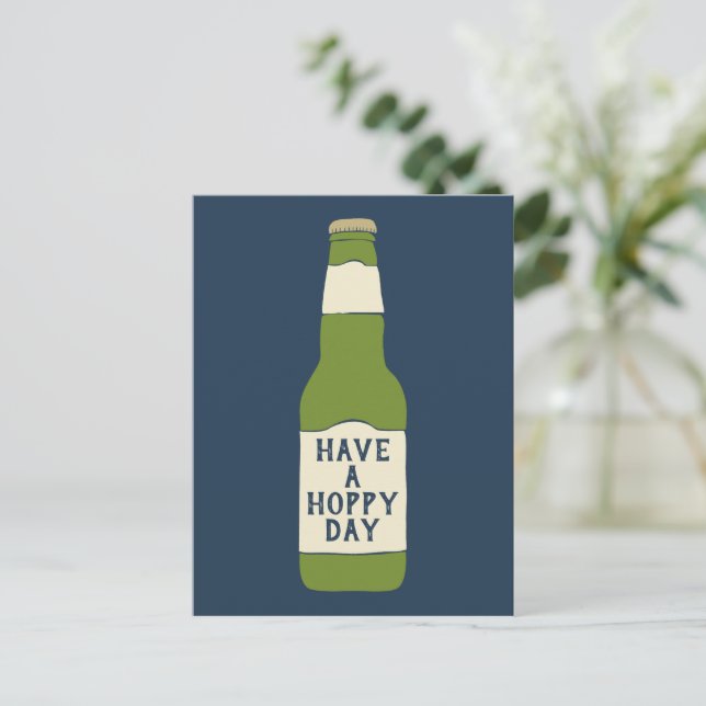 Carte Postale Bouteille de bière verte Have a Hoppy Day (Debout devant)